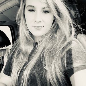 Meet your Posher, Adrian